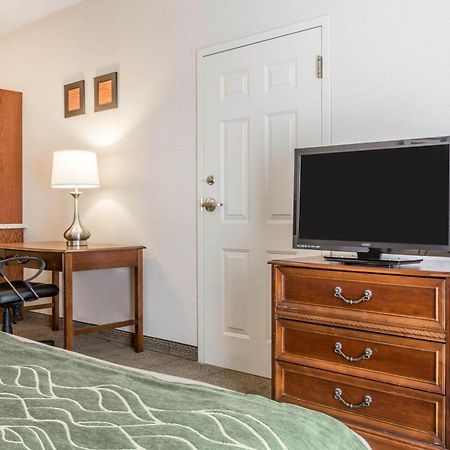 Comfort Inn & Suites Burlington Luaran gambar
