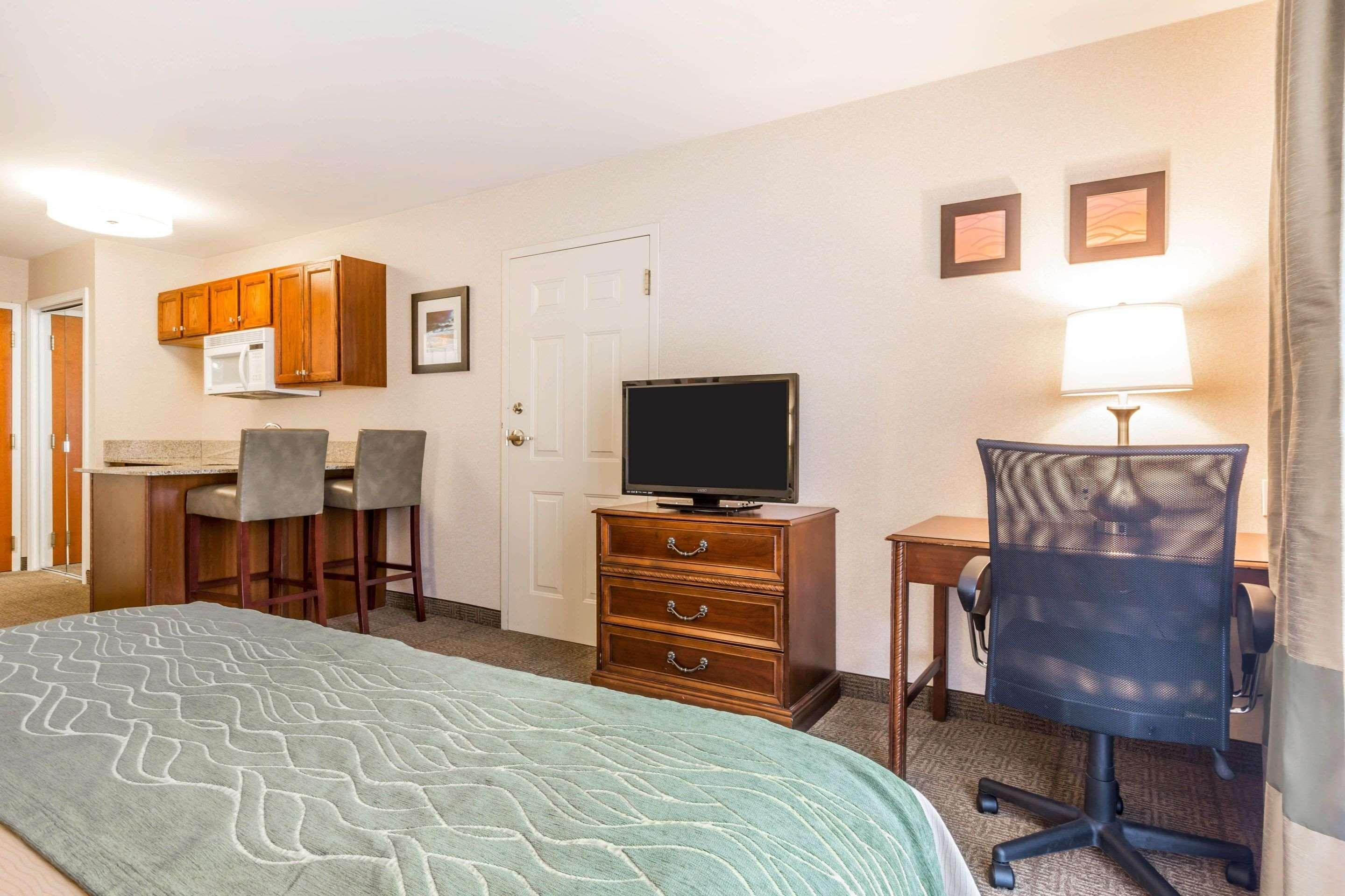 Comfort Inn & Suites Burlington Luaran gambar