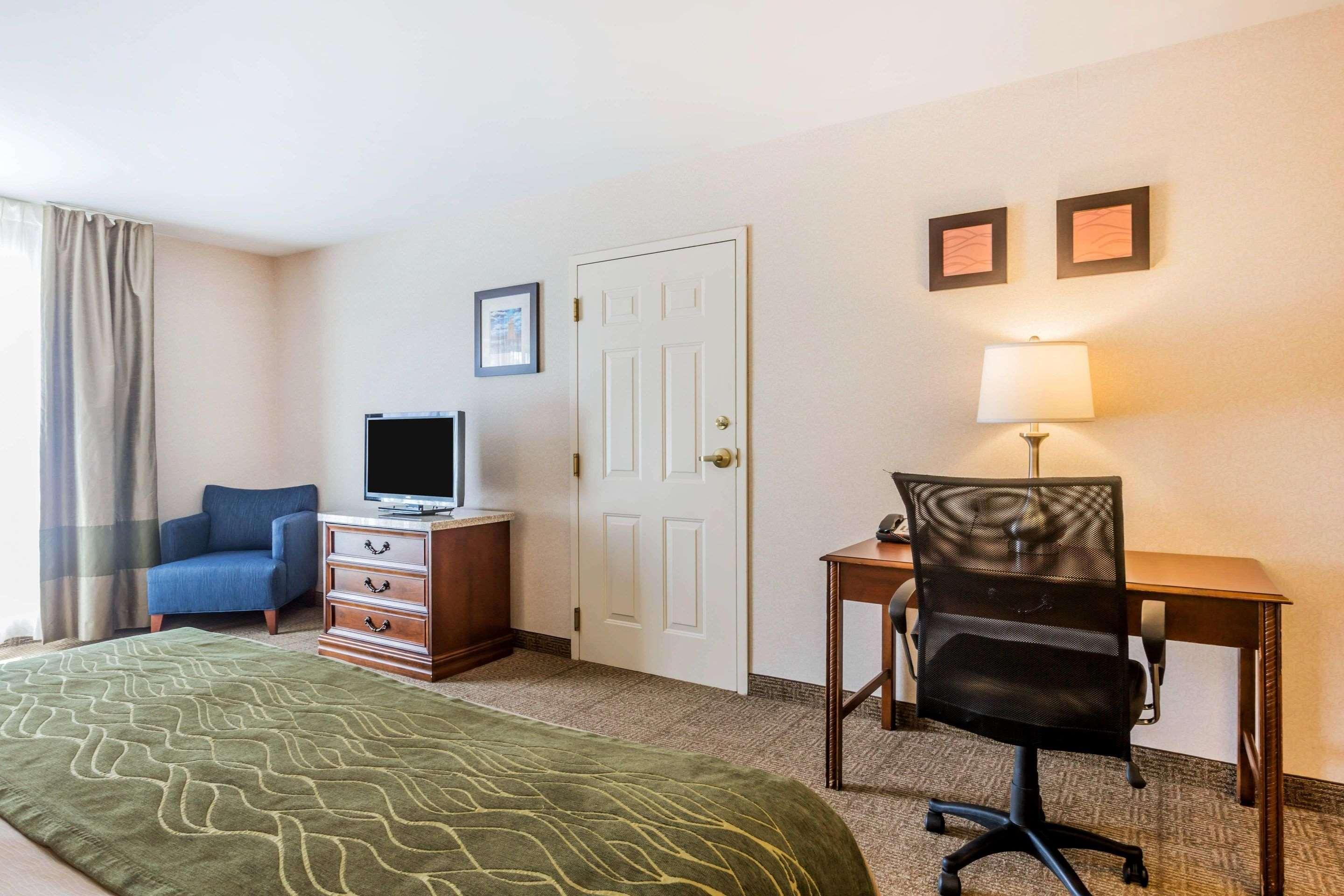 Comfort Inn & Suites Burlington Luaran gambar