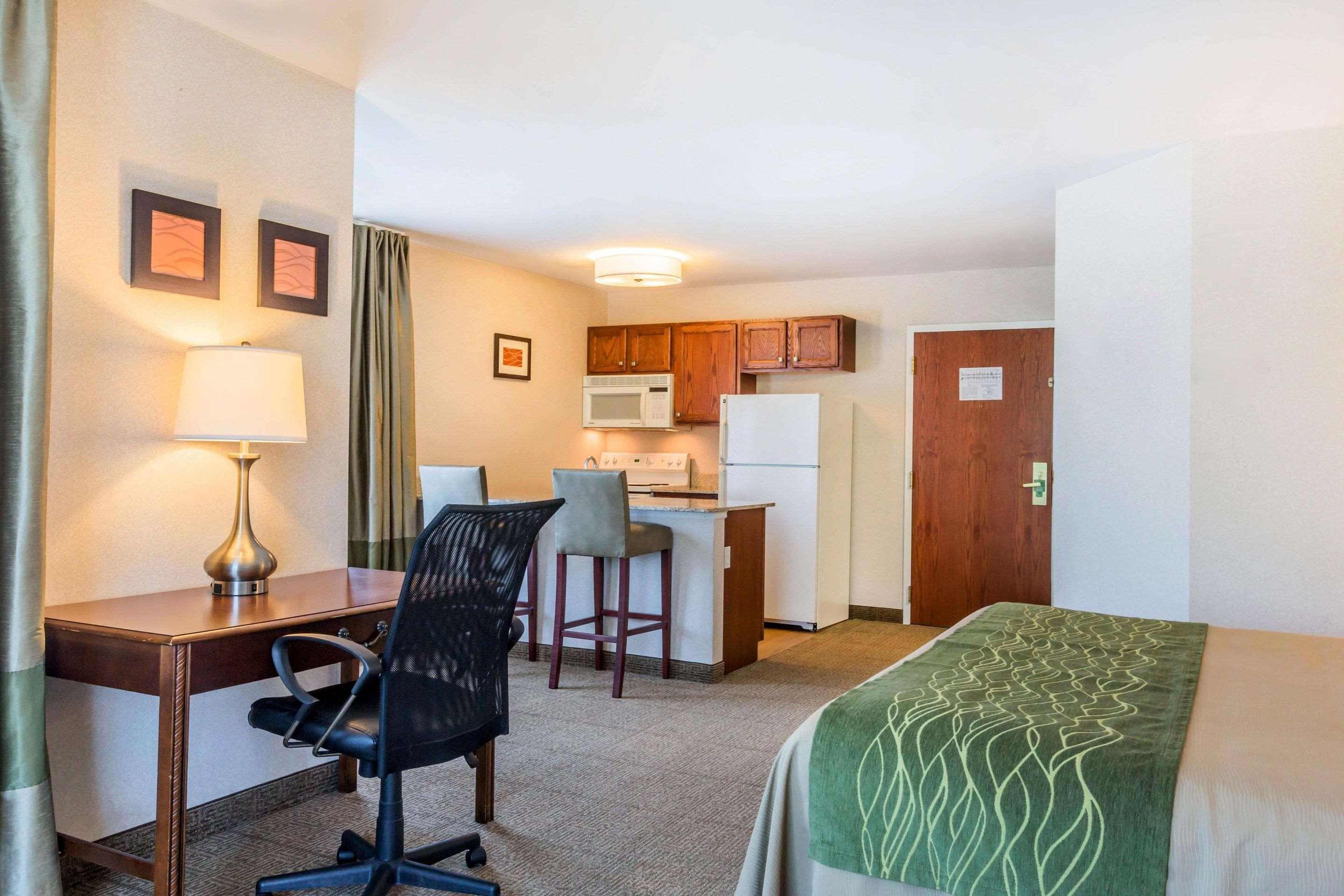 Comfort Inn & Suites Burlington Luaran gambar