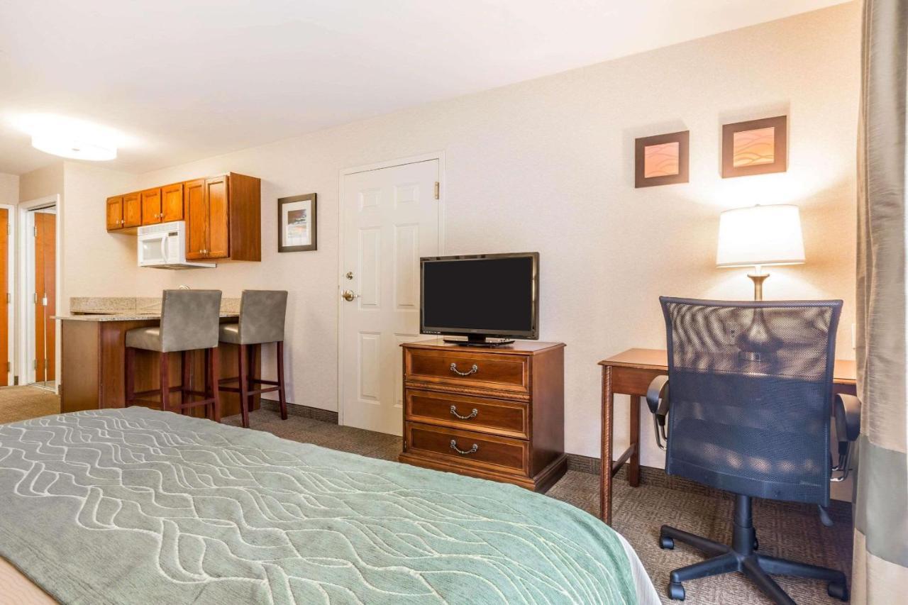 Comfort Inn & Suites Burlington Luaran gambar